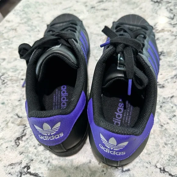 Adidas Superstar Black and Purple Leather Shoes Size 8.5 - Picture 5 of 7